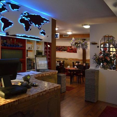 Dulcinea Hotel มูเจีย ภายนอก รูปภาพ