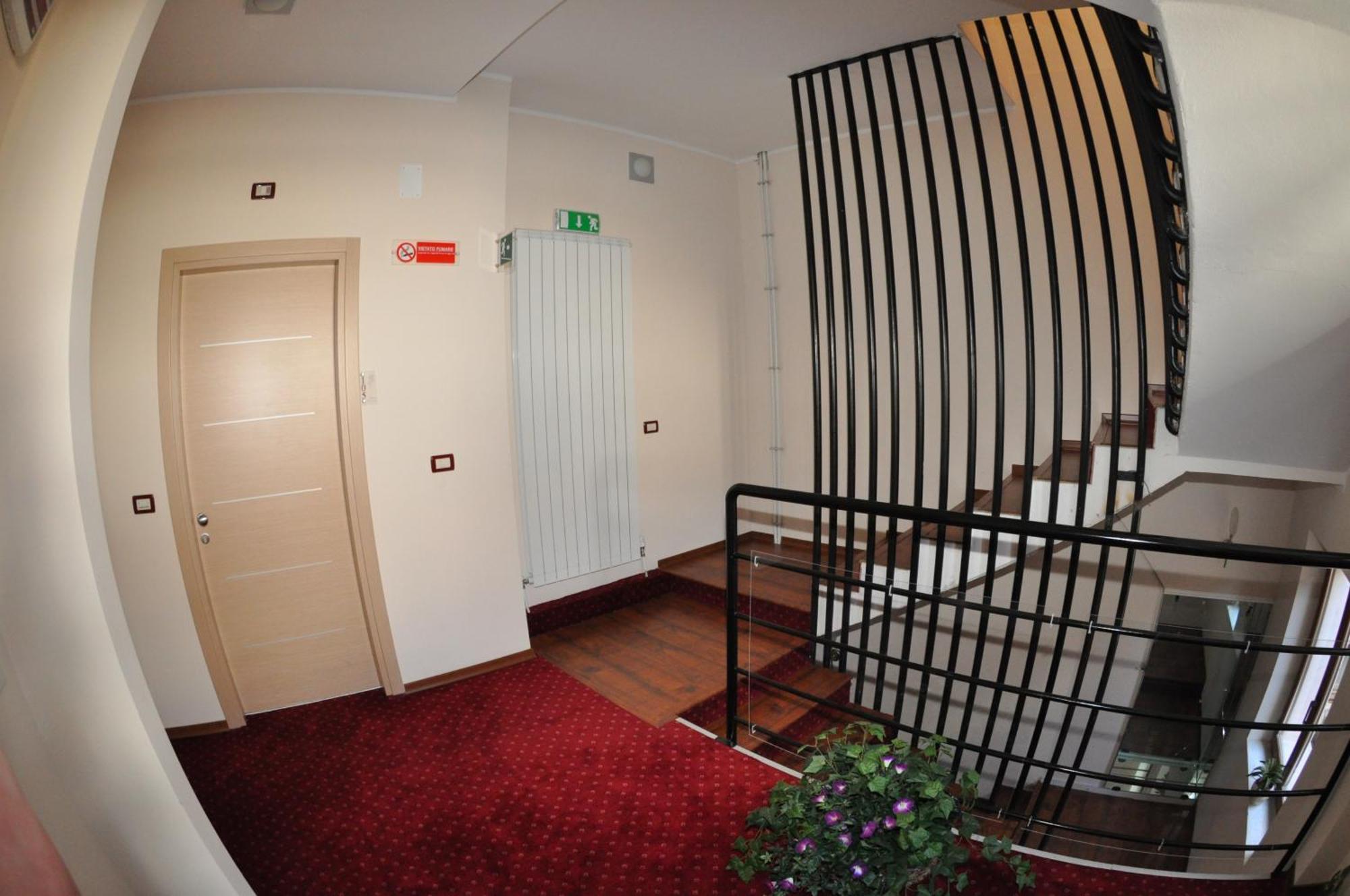 Dulcinea Hotel มูเจีย ภายนอก รูปภาพ